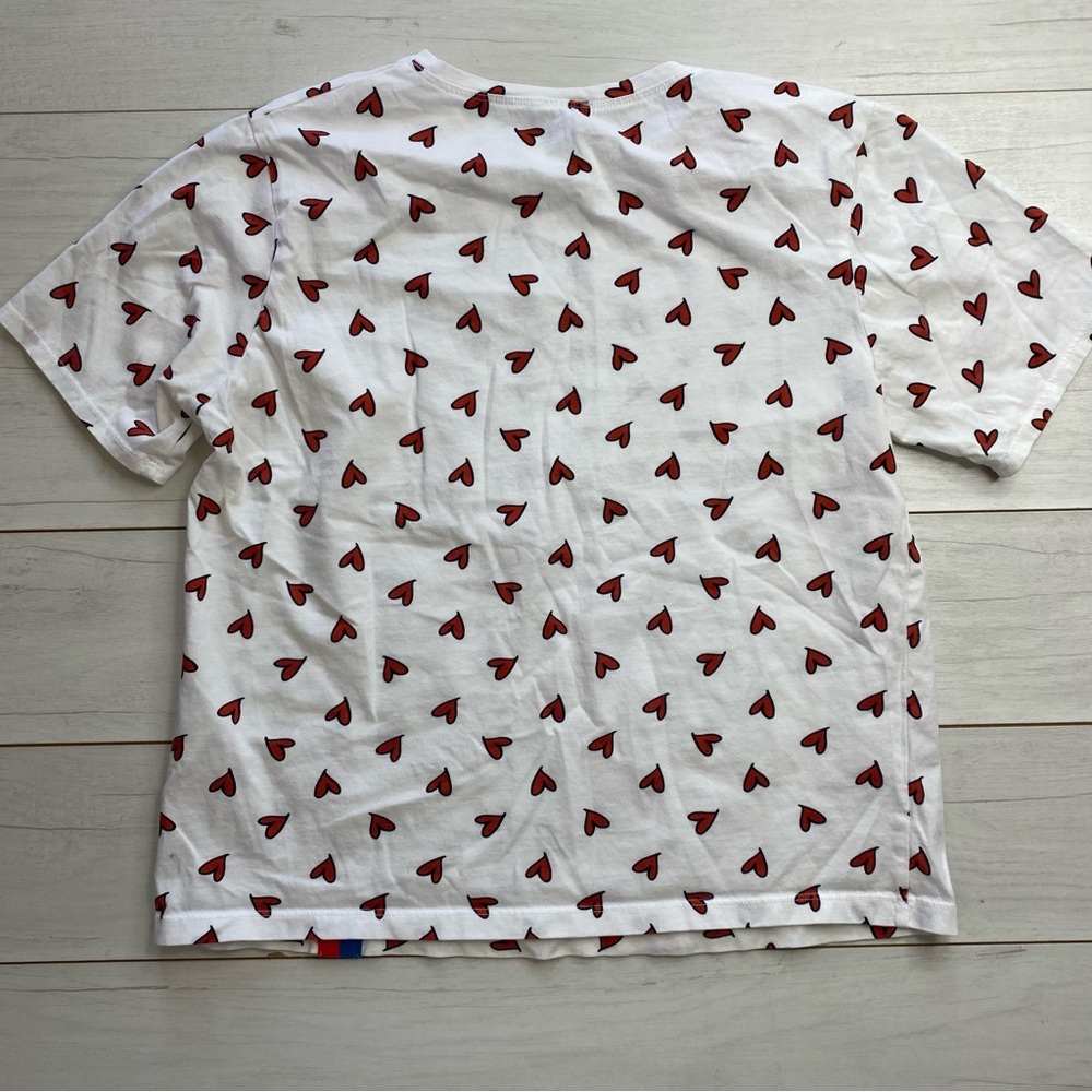 KULE White Short Sleeve Tee with Red Heart Print - Picture 4 of 9